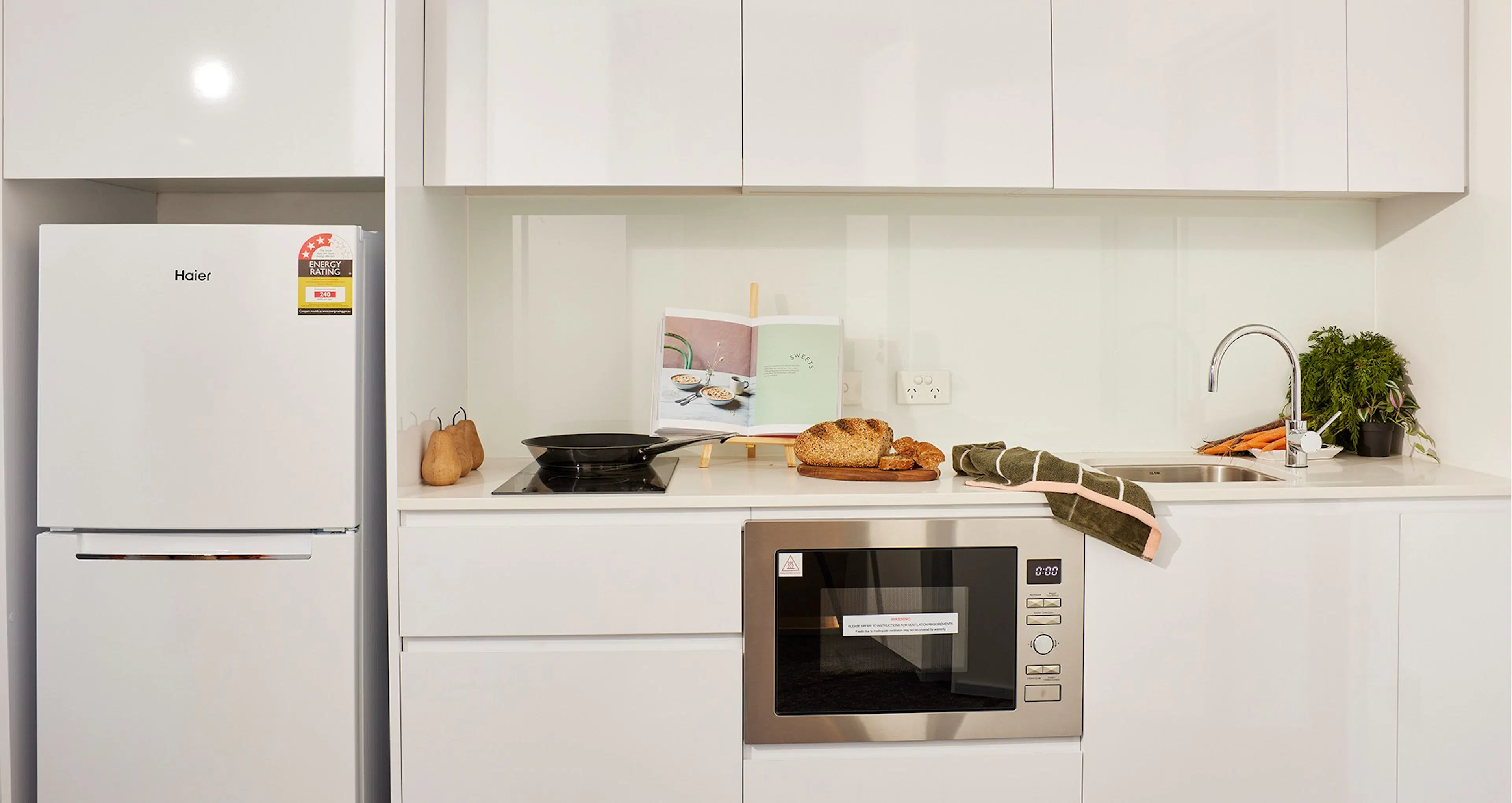 Twin Studio KITCHEN 2