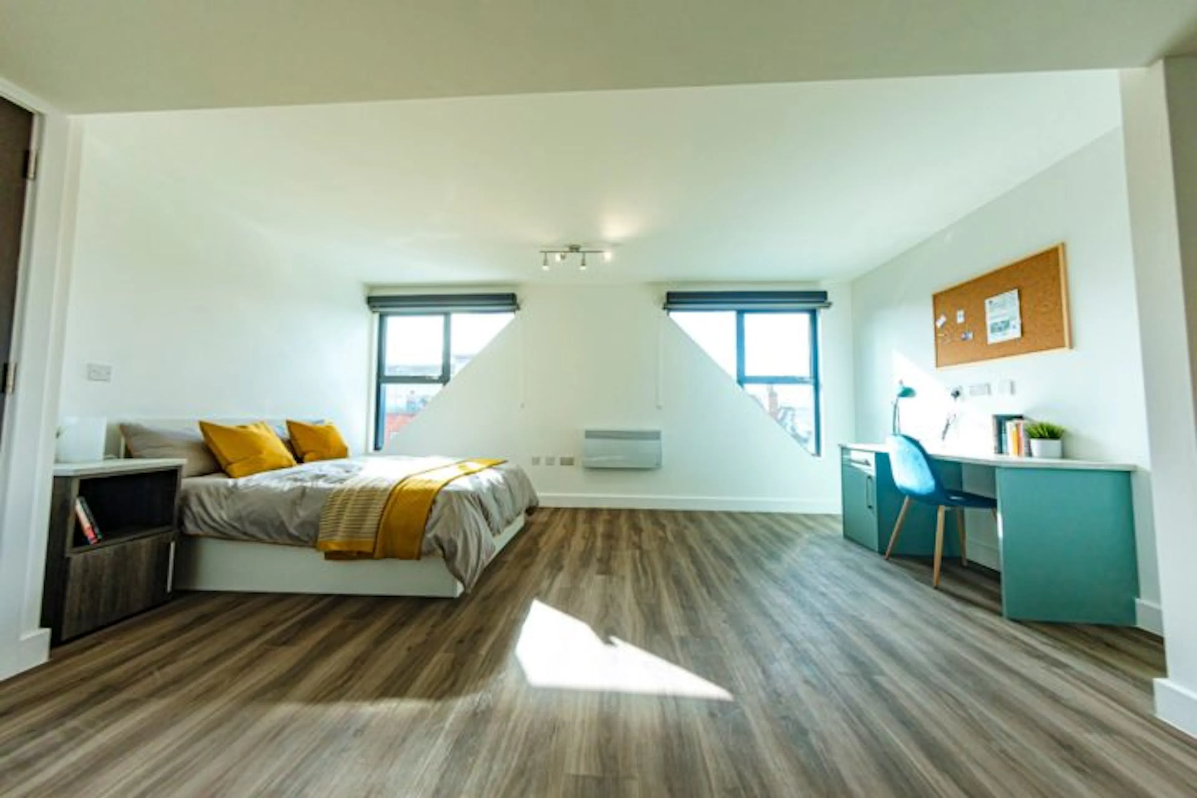 ROOM ROOM 2