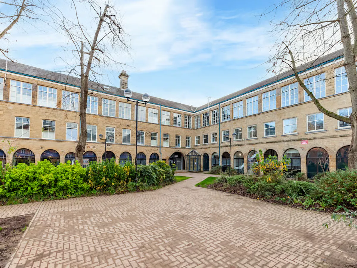 BUILDING BUILDING