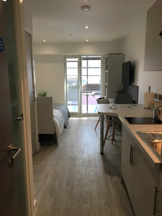Standard Studio room image 8