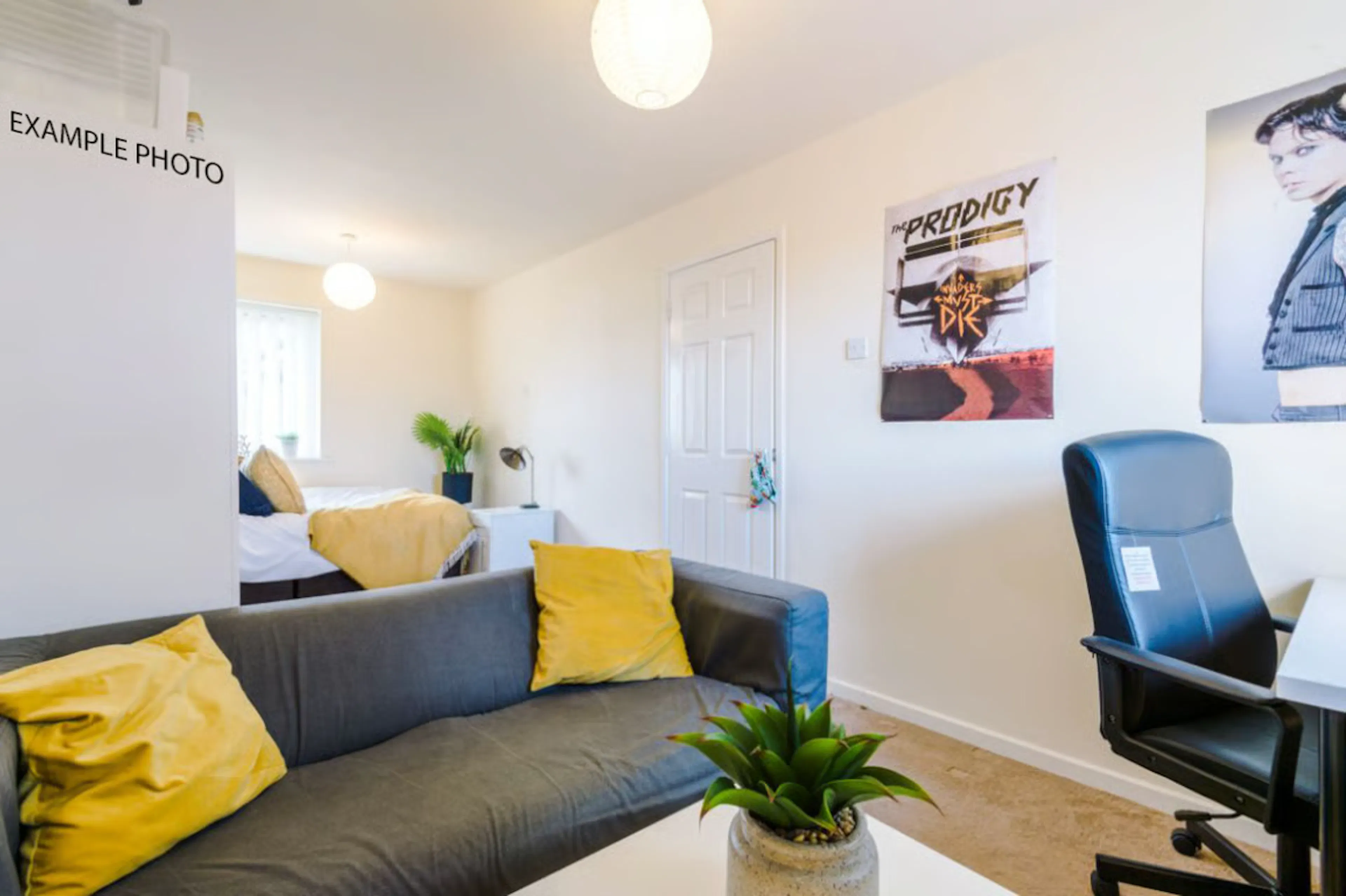 2 Bedroom Apartment ROOM 4