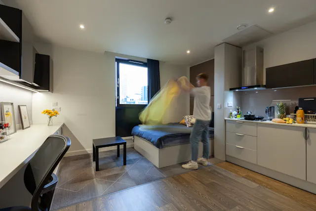 true Studio Plus room image 2