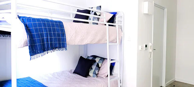 Twin Bunk Bed Studio room image 1