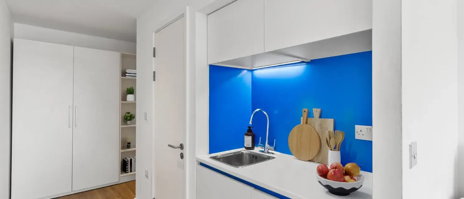 Twin Ensuite Lower Level