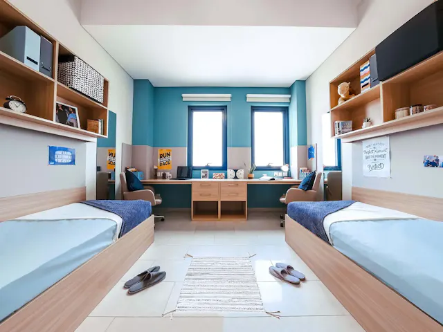 Twin En-Suite room image 1