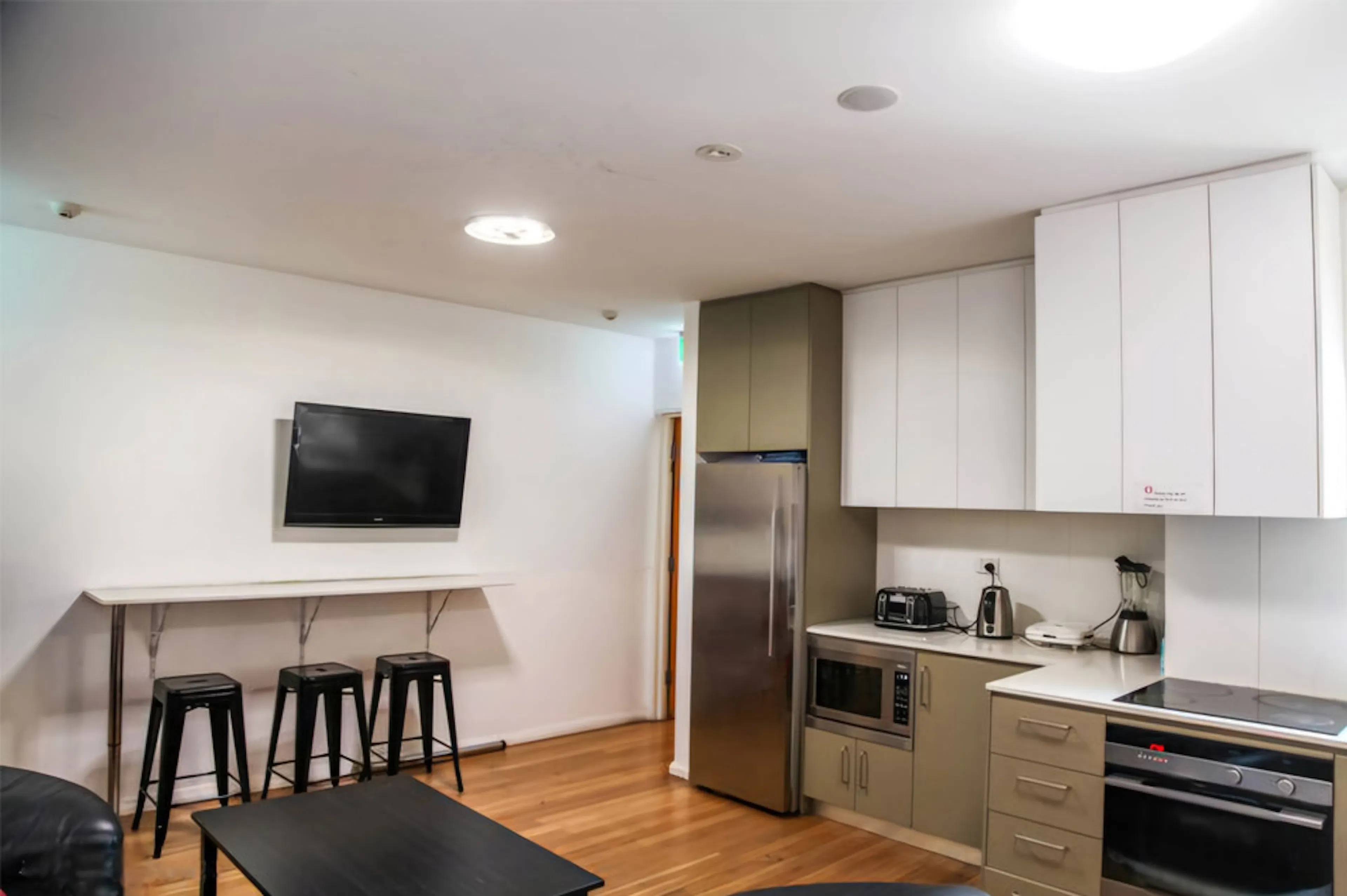 Twin Room KITCHEN 3