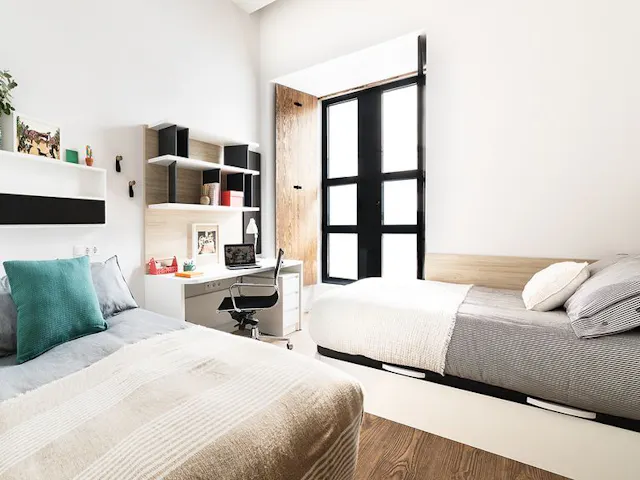 Twin room image 1