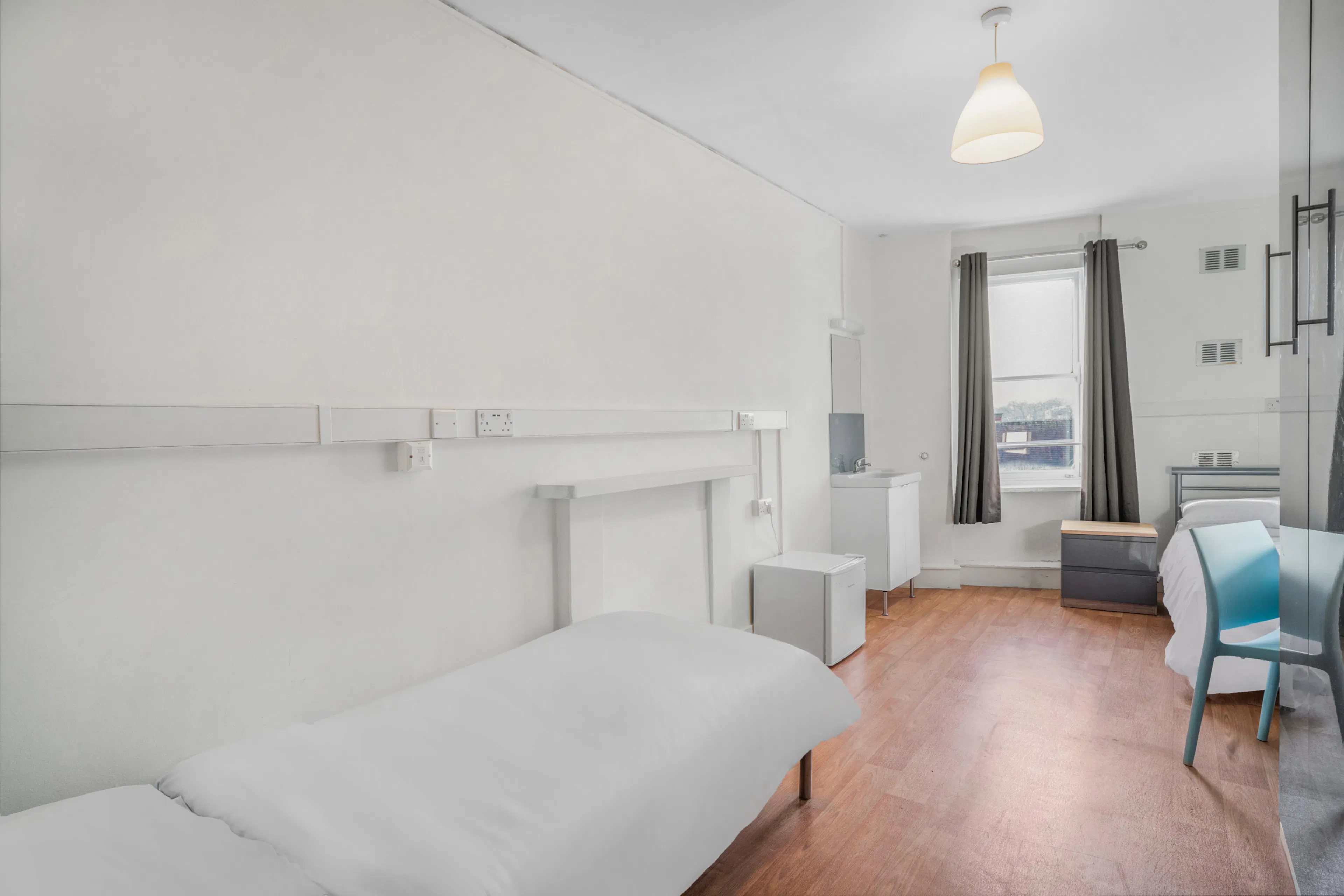 Twin Room ROOM 1