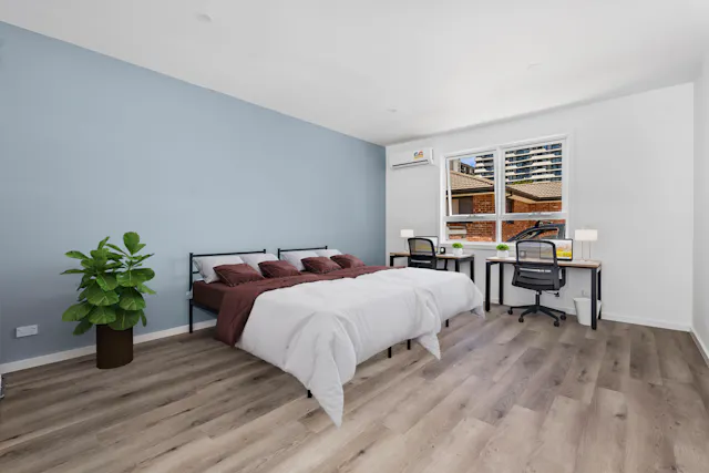 Twin En-Suite room image 3