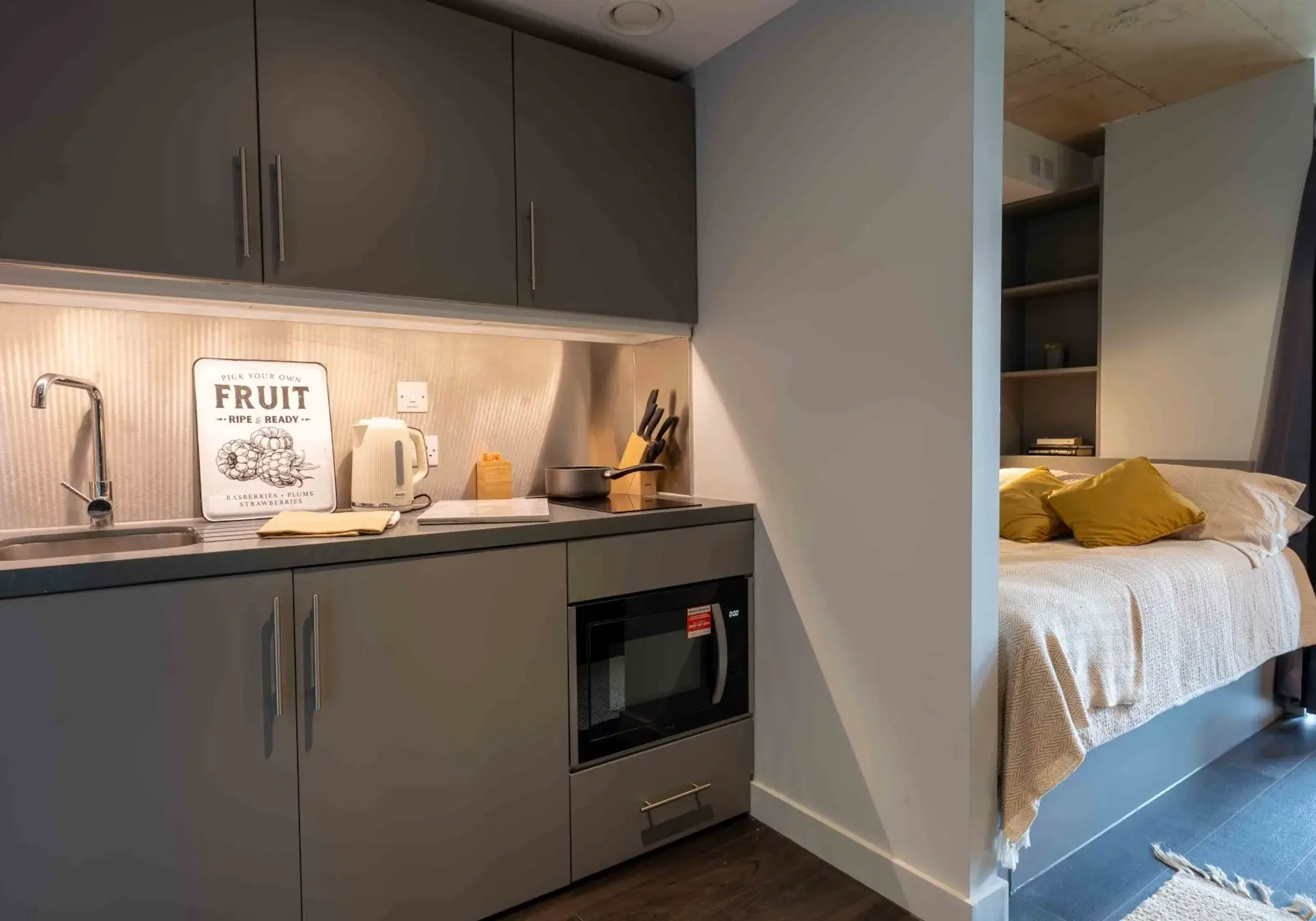 Twin Room Plus KITCHEN 2