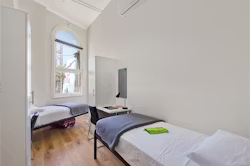 link2-central-house-sydney-Twin Room