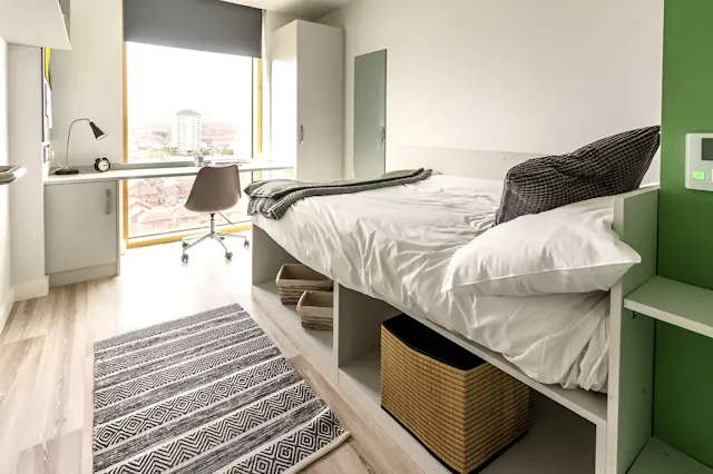 Two Bedroom Apartment room image 1
