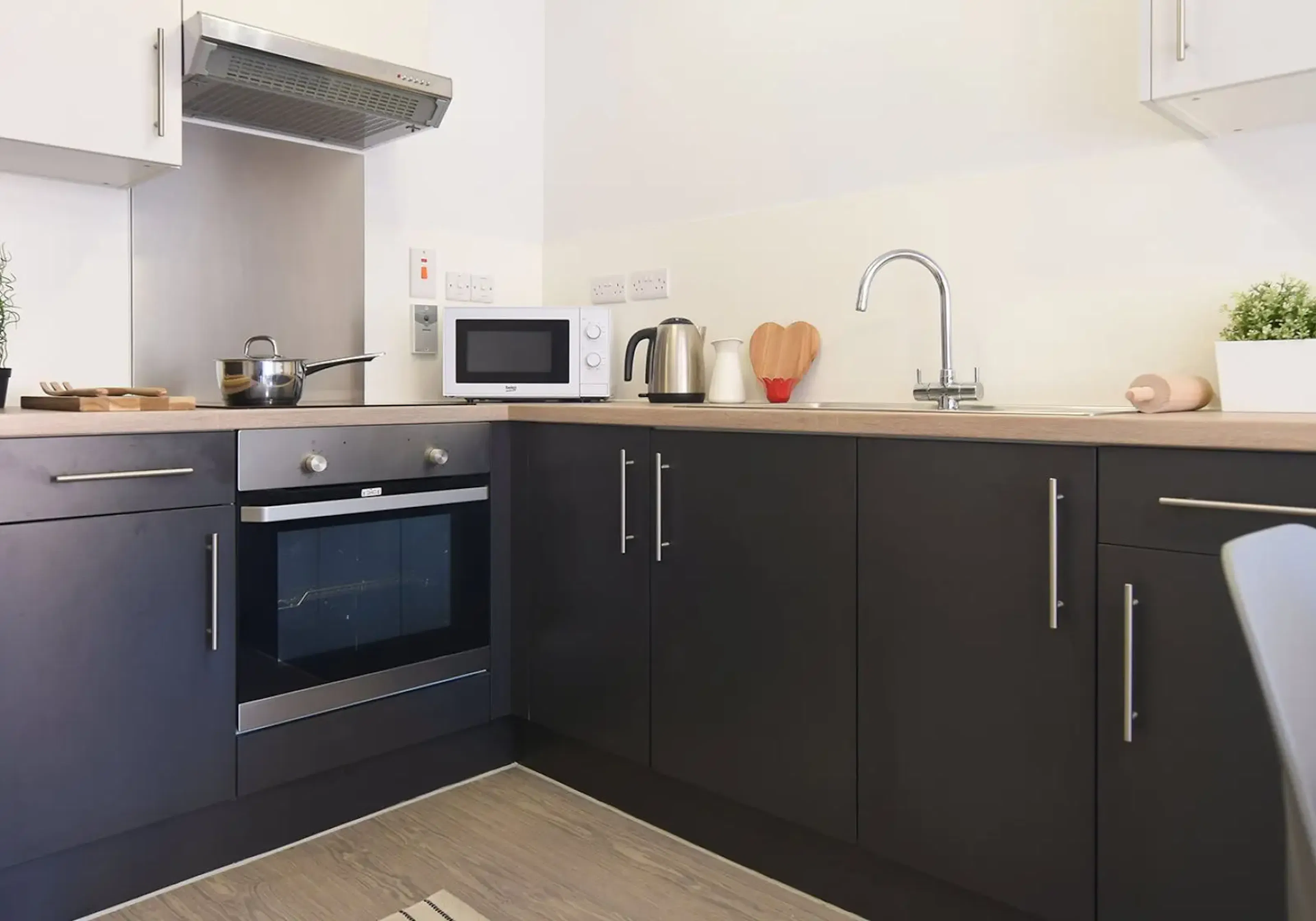 Two Bed Apartment KITCHEN 2