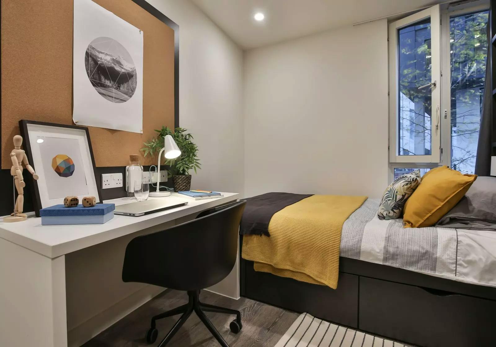 Two Bed Apartment Plus