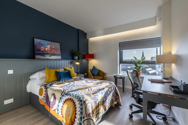Two Bedroom Studio room image 1