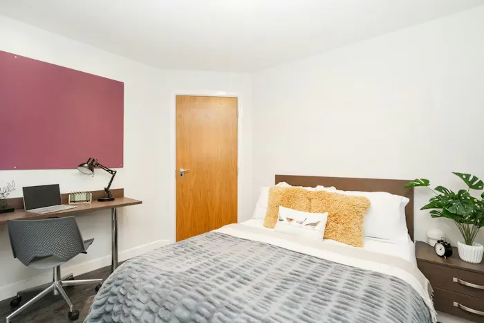 Two bed apartment (shared)