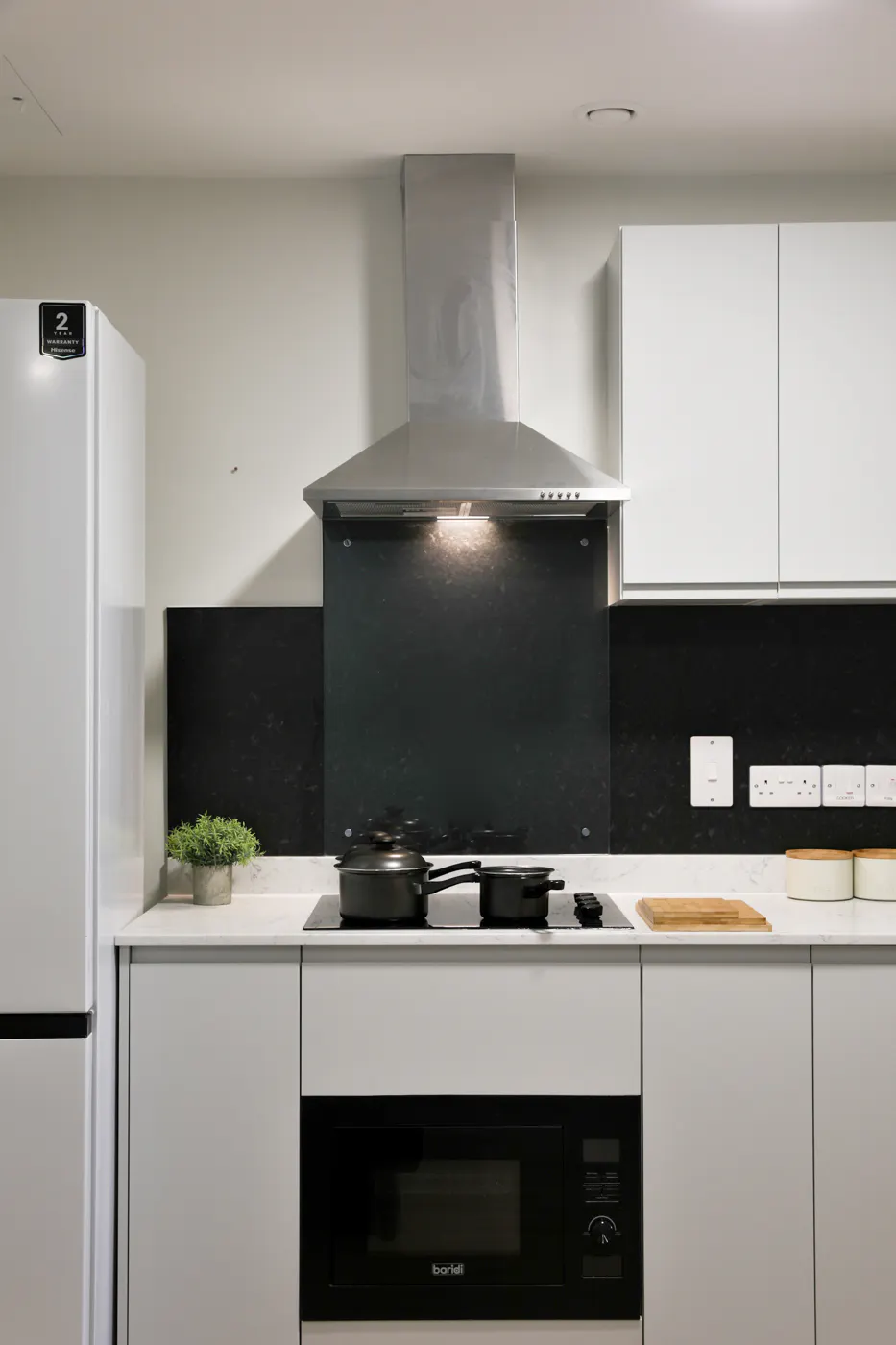 2 Bedroom Apartment