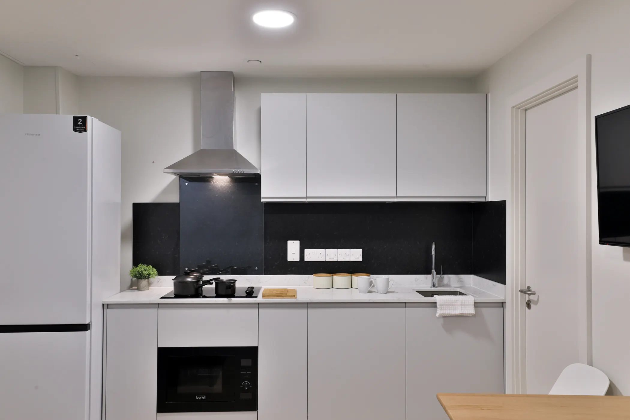 2 Bedroom Apartment