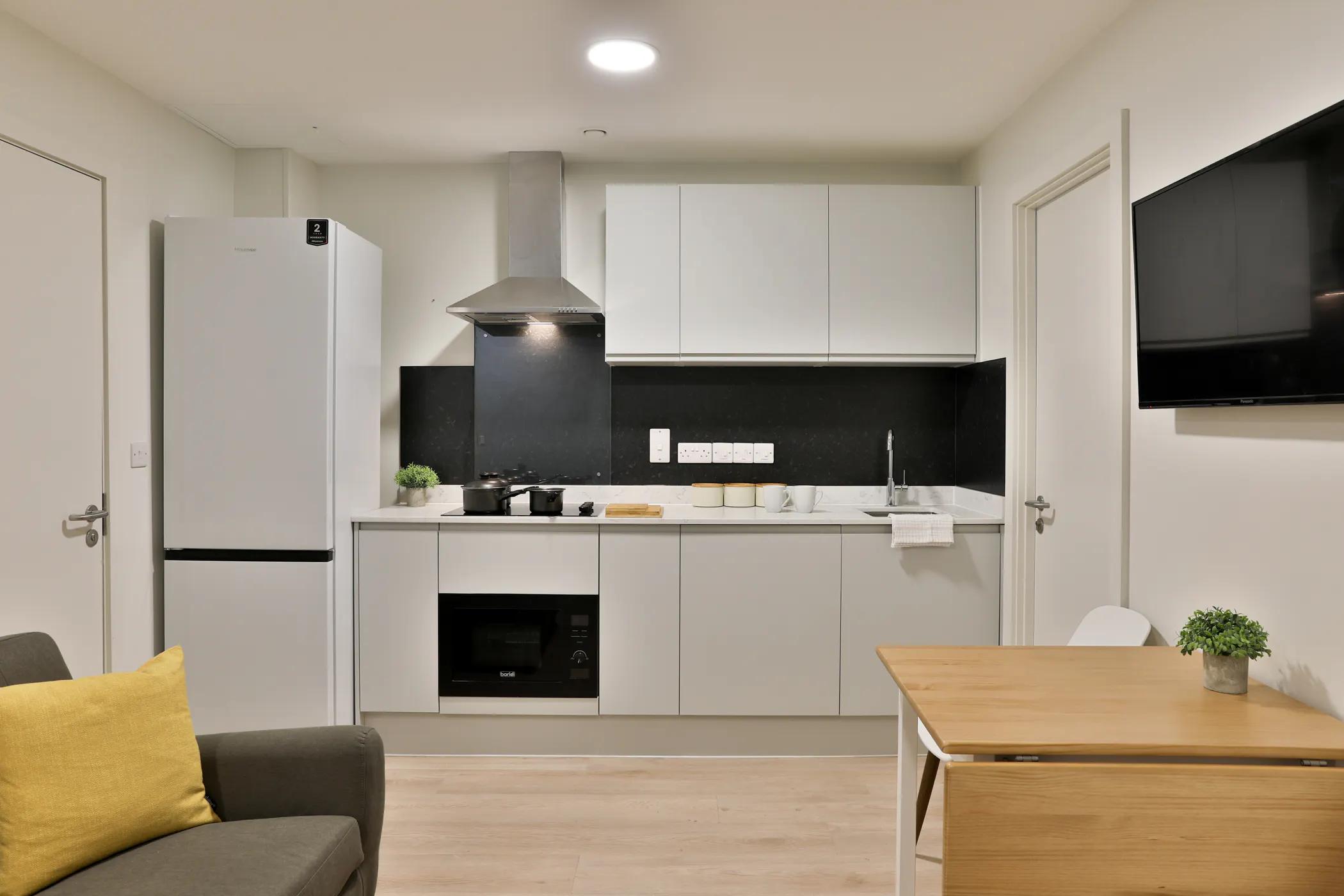 2 Bedroom Apartment