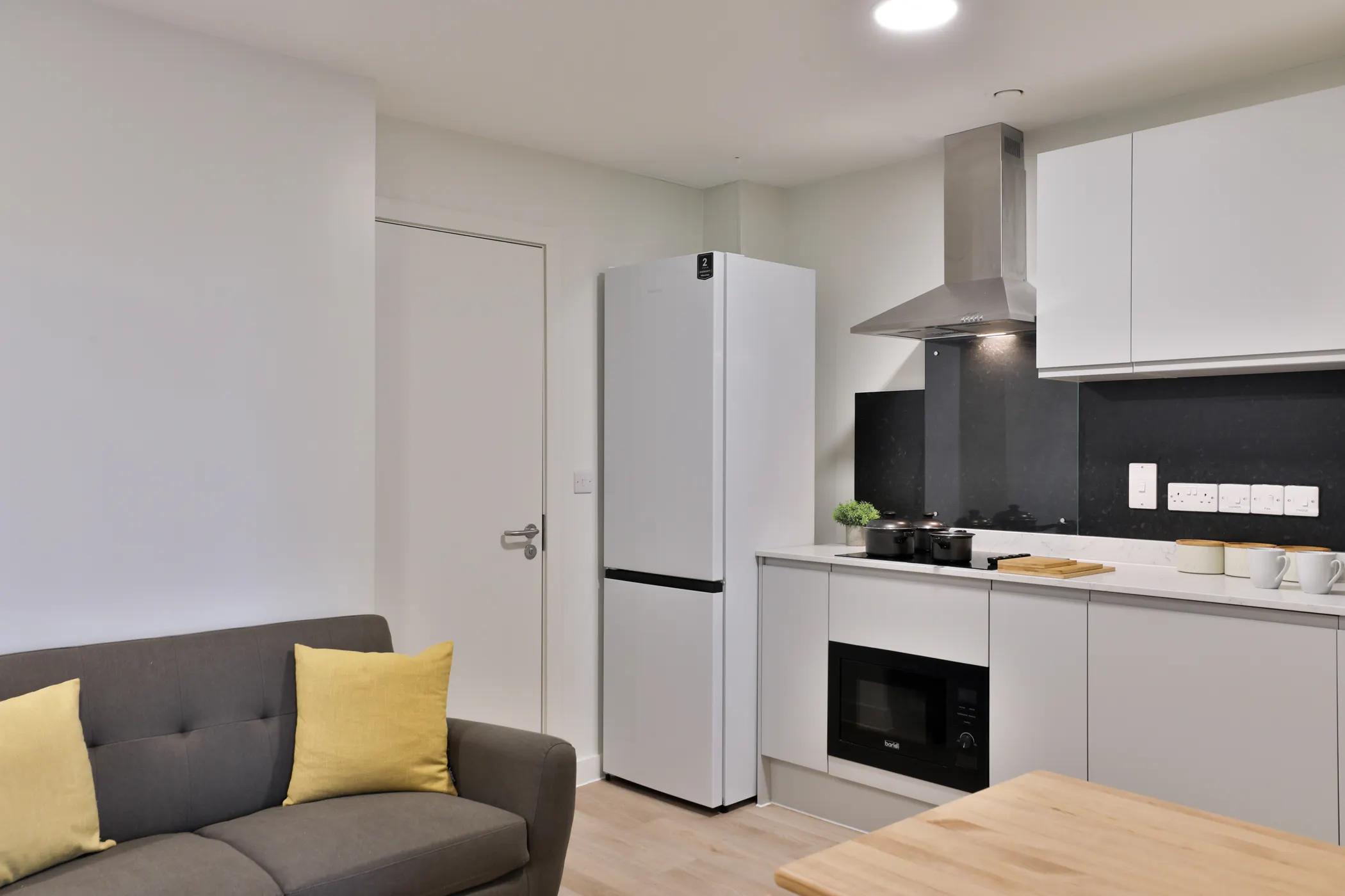 2 Bedroom Apartment