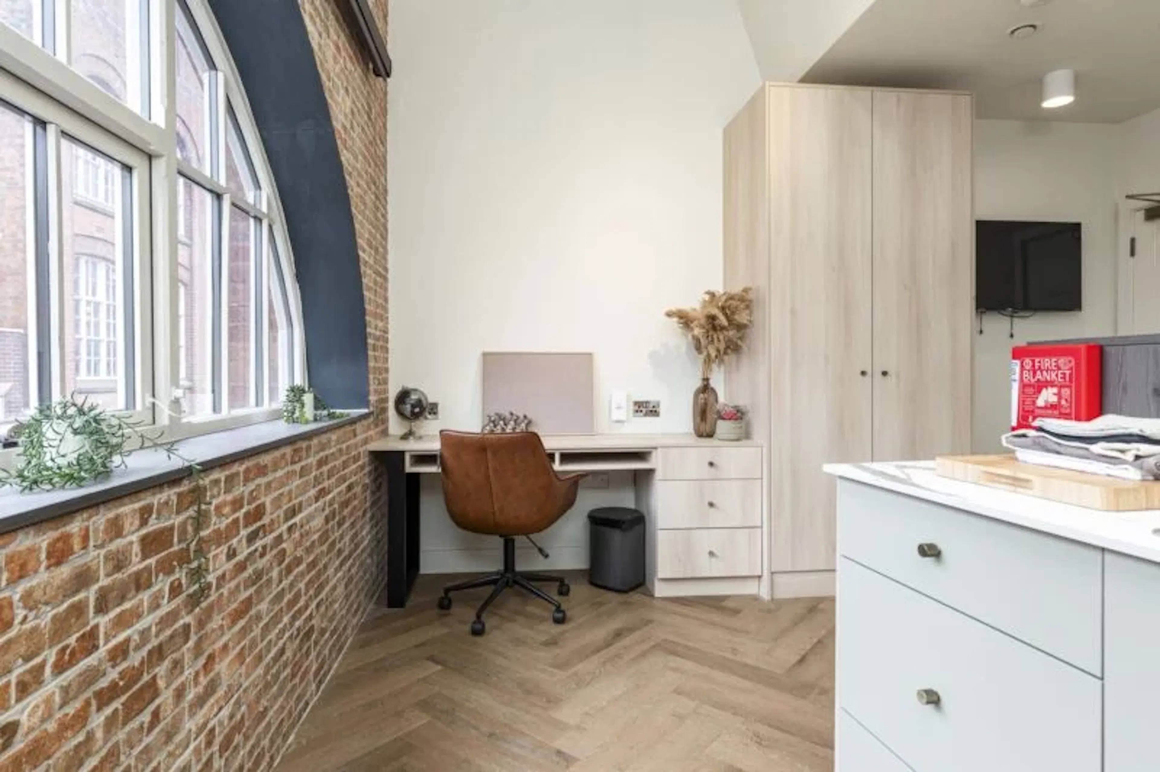 Ultimate Studio ROOM 1