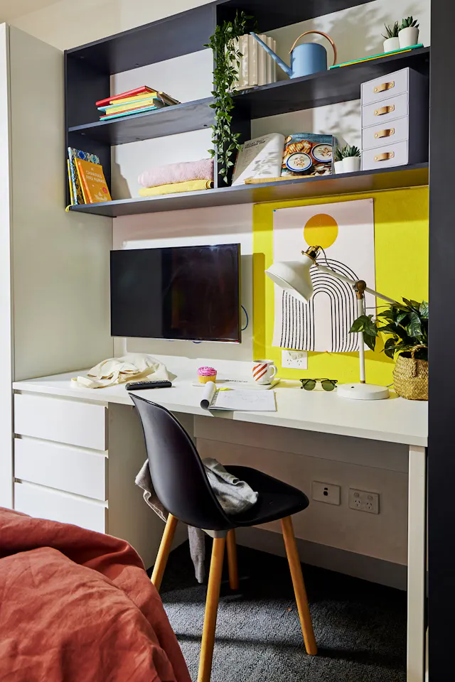 Ultra Studio room image 2