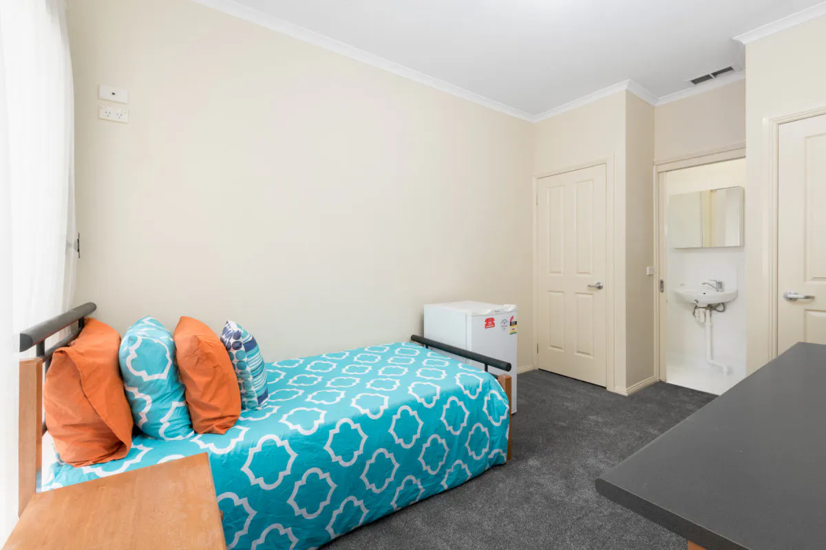 Unit 1 Townhouse ROOM