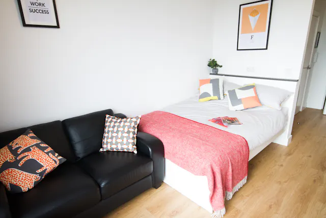 Upper Deluxe Studio room image 1