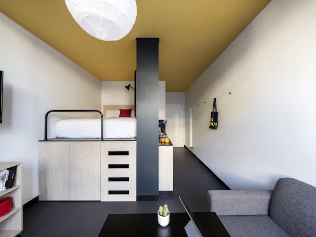 Studio room image 1