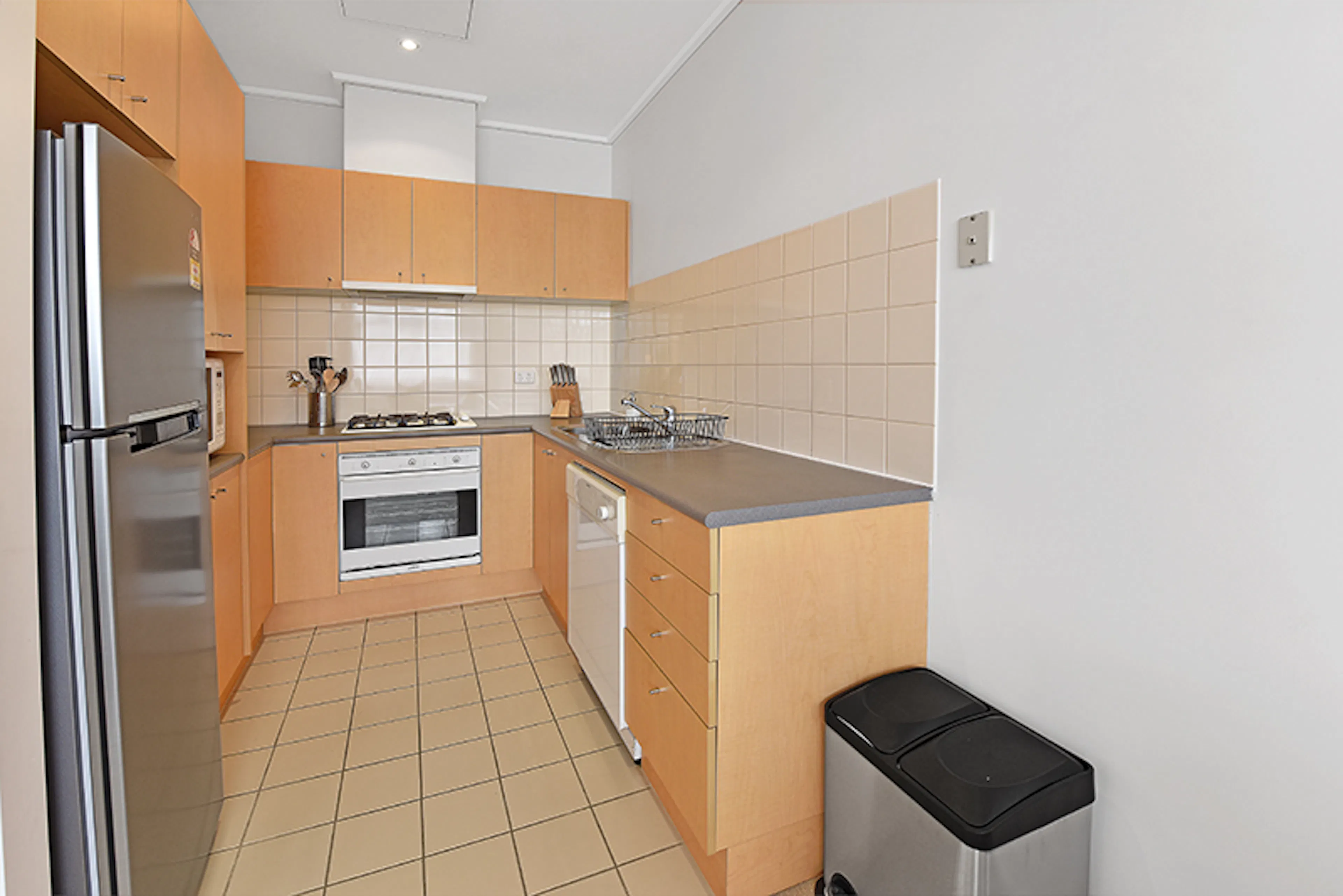 Apartment 606 KITCHEN 2