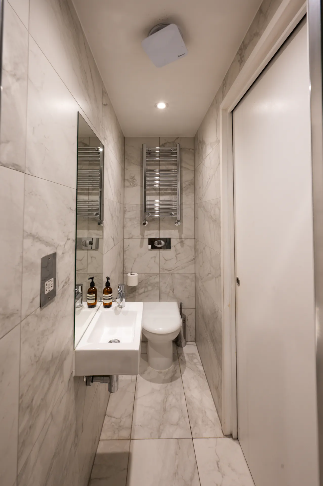 Standard En-Suite BATHROOM 2