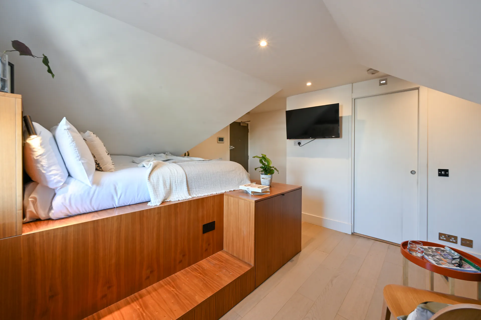 Standard En-Suite ROOM 1