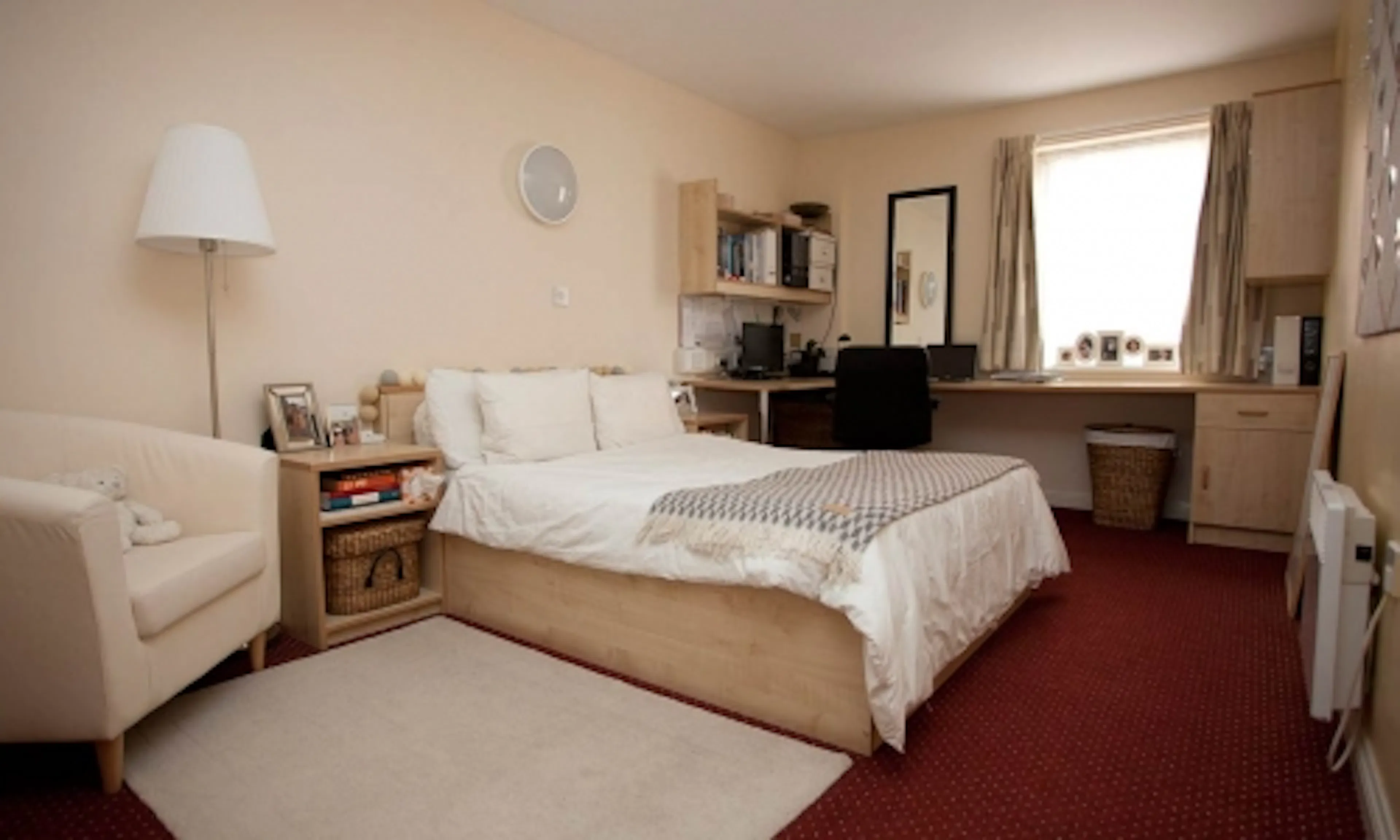 Studio ROOM 1