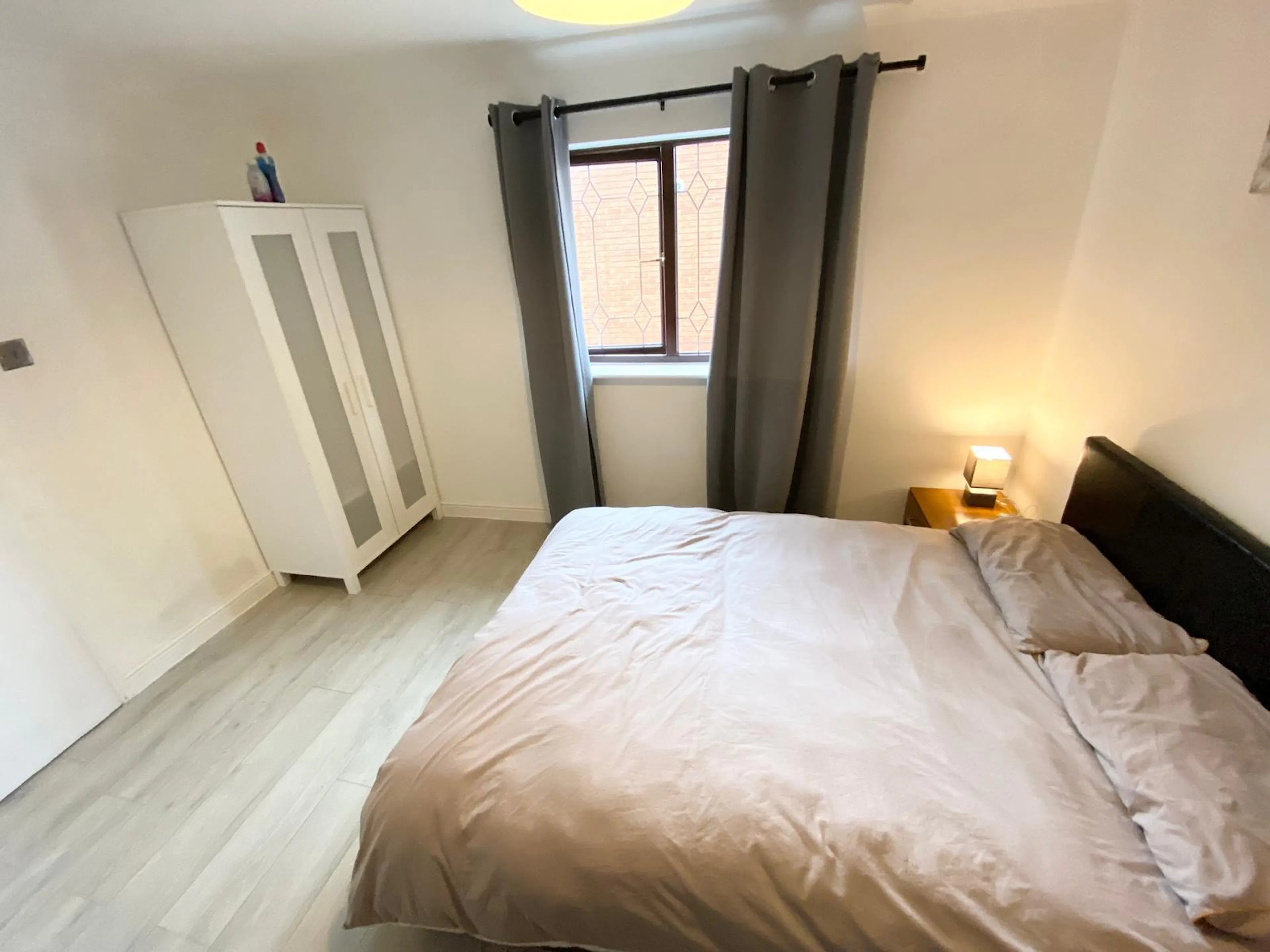 ROOM ROOM 2