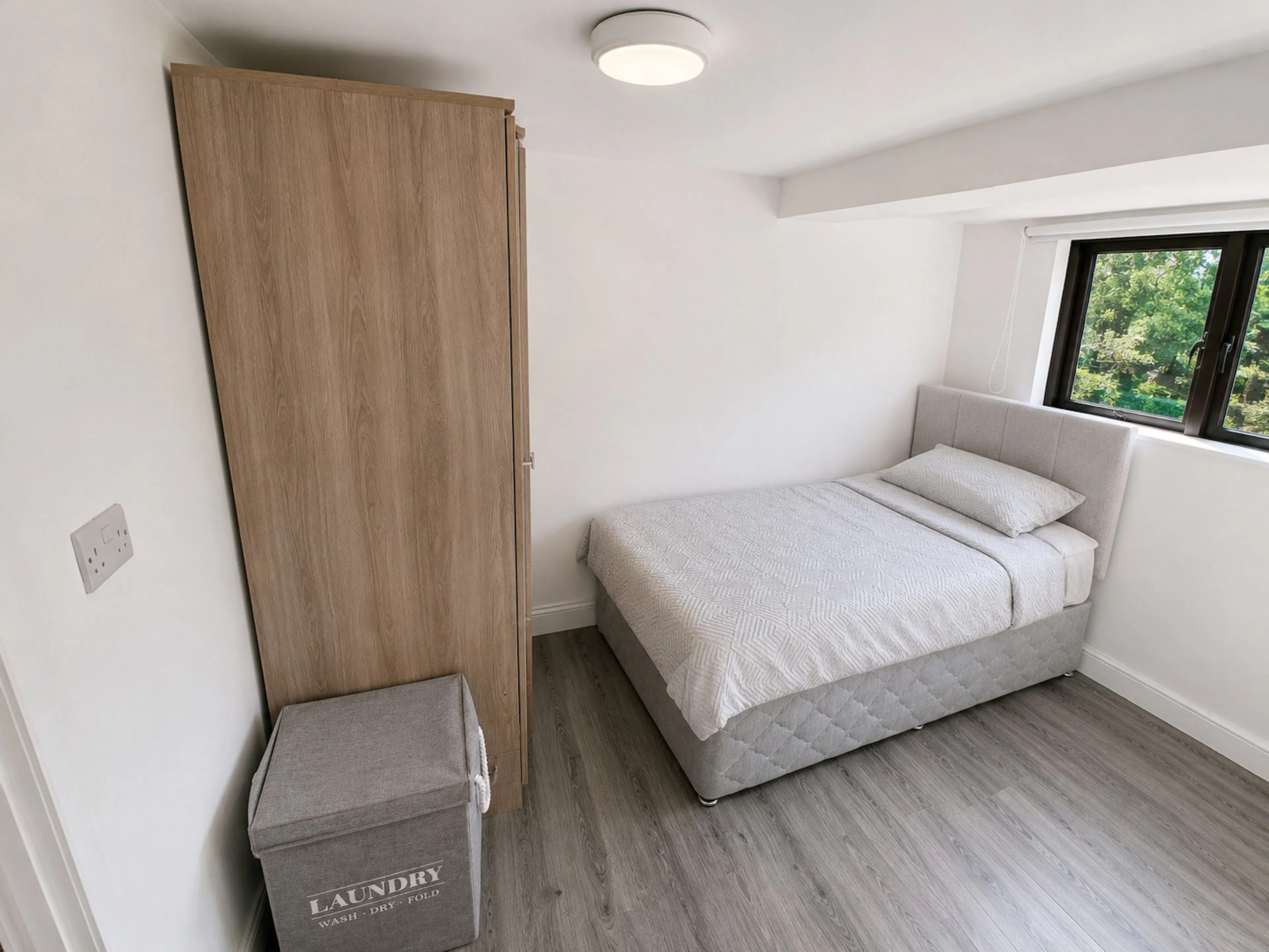 Ensuite Double Bed ROOM 2