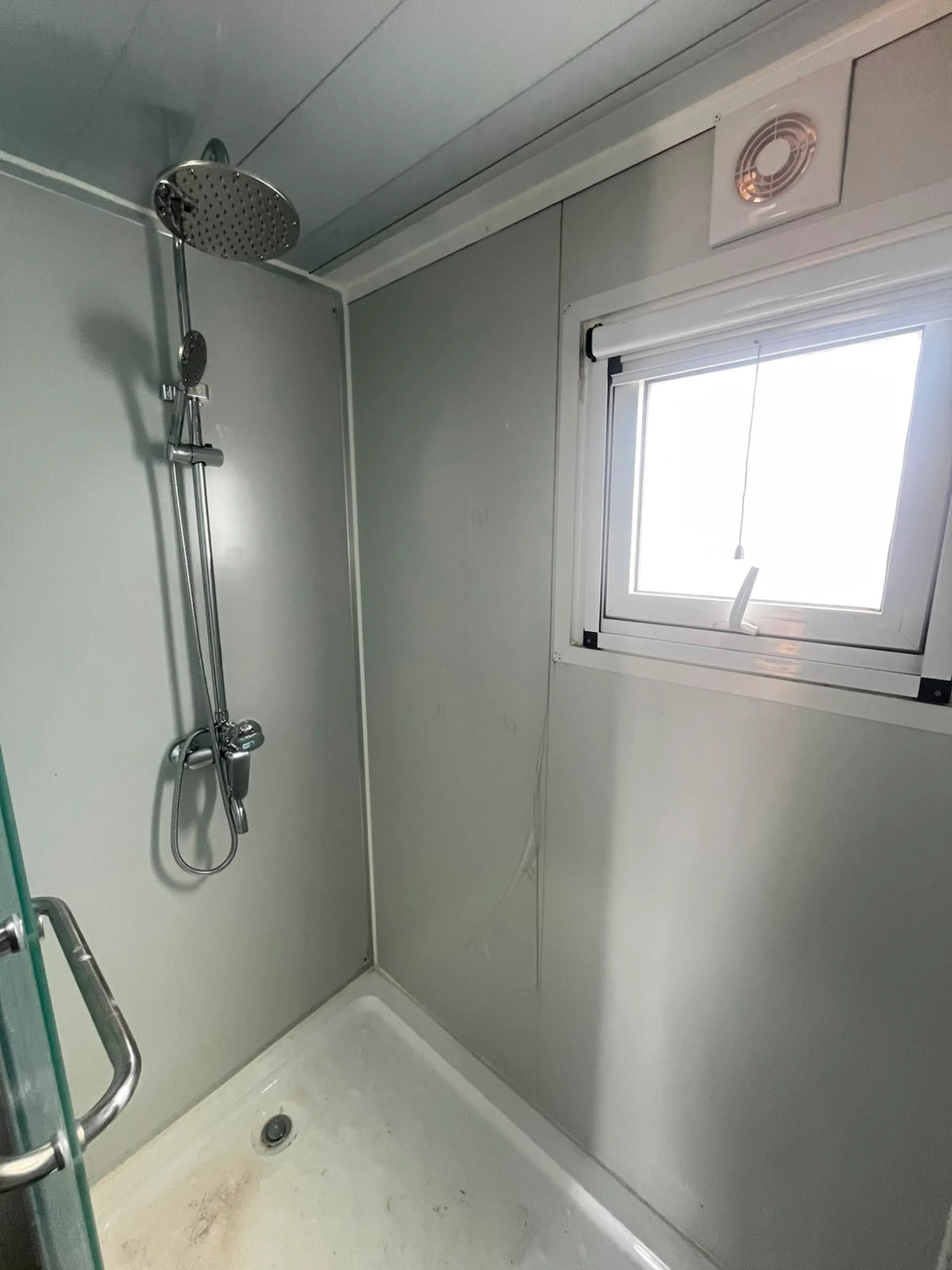 BATHROOM BATHROOM 1