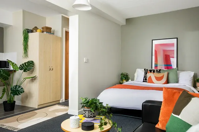 Studio Extra Large High Double room image 1