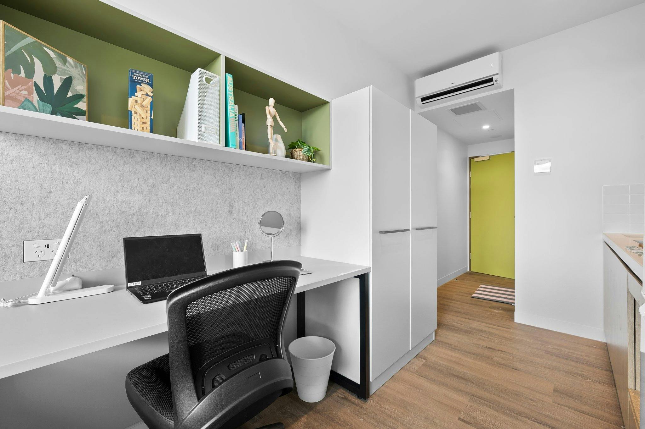 y-suites-on-margaret-sydney-Studio Premium - Low Floor