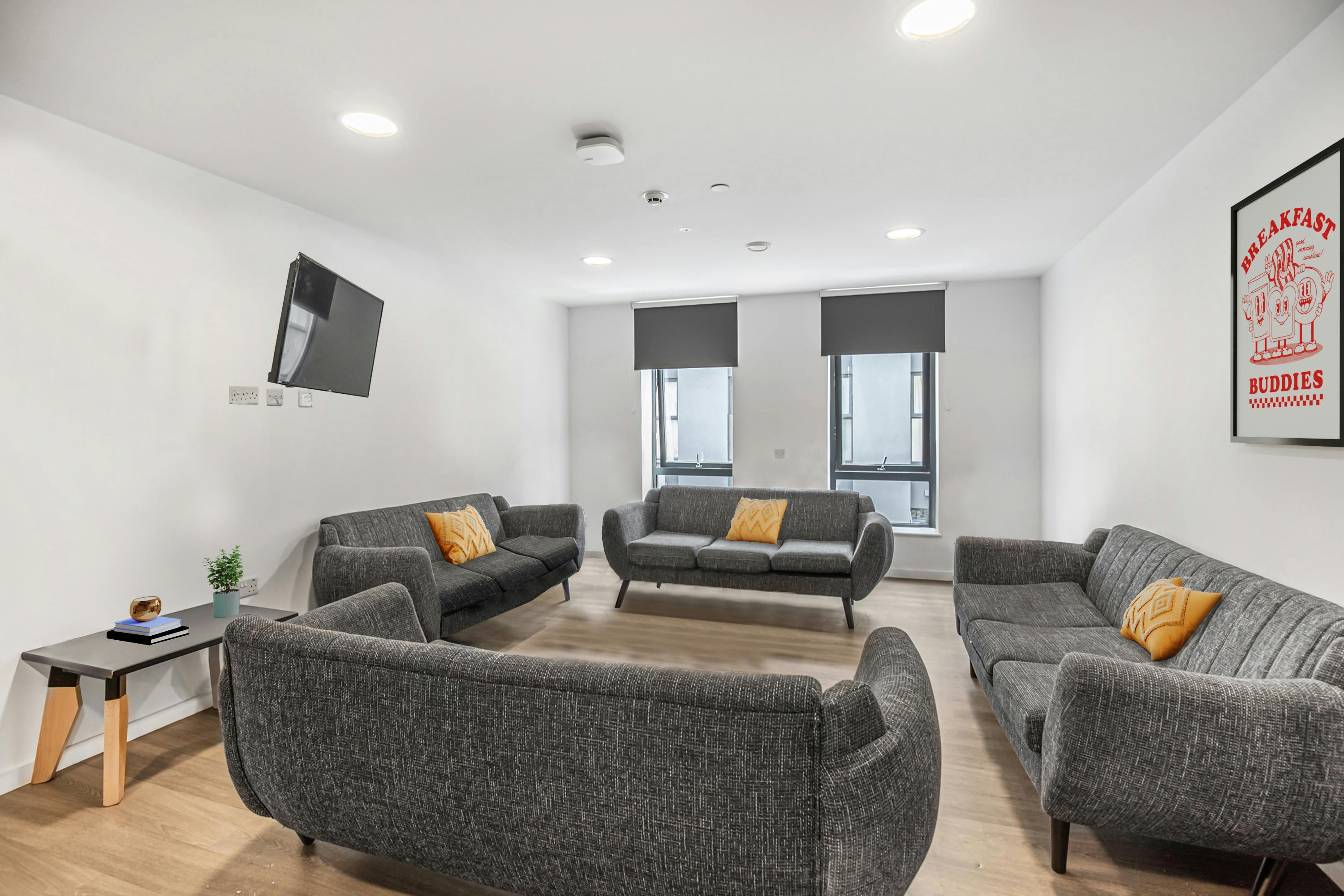 Bronze En suite Mid Level
