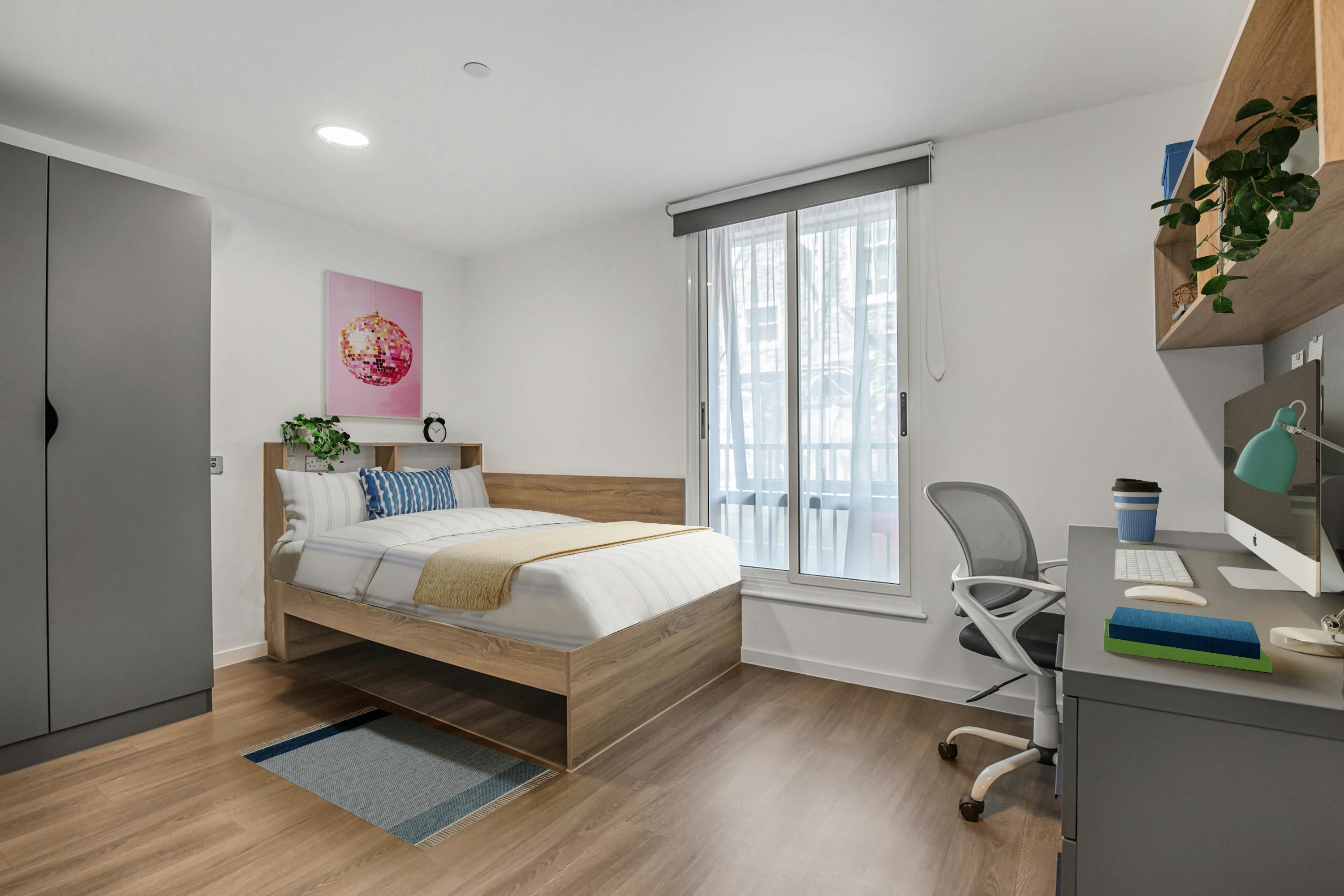 Platinum Ensuite Mid Level