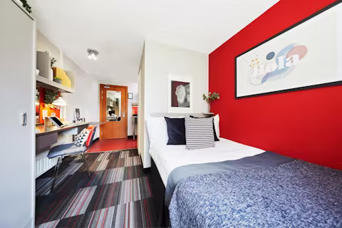 burges-house-coventry-ROOM