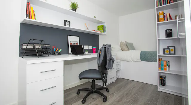 Standard room image 1