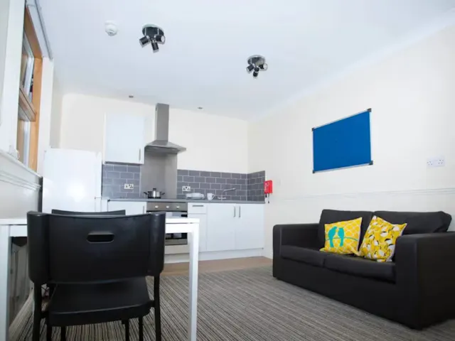 Premium Non En Suite (Truro Works) room image 1