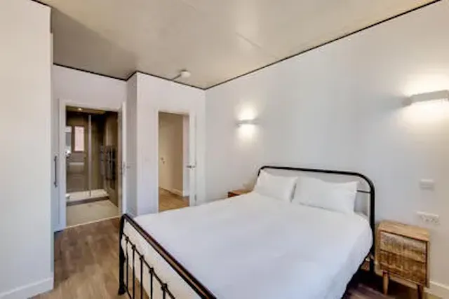 2 Bedroom Apartment room image 3