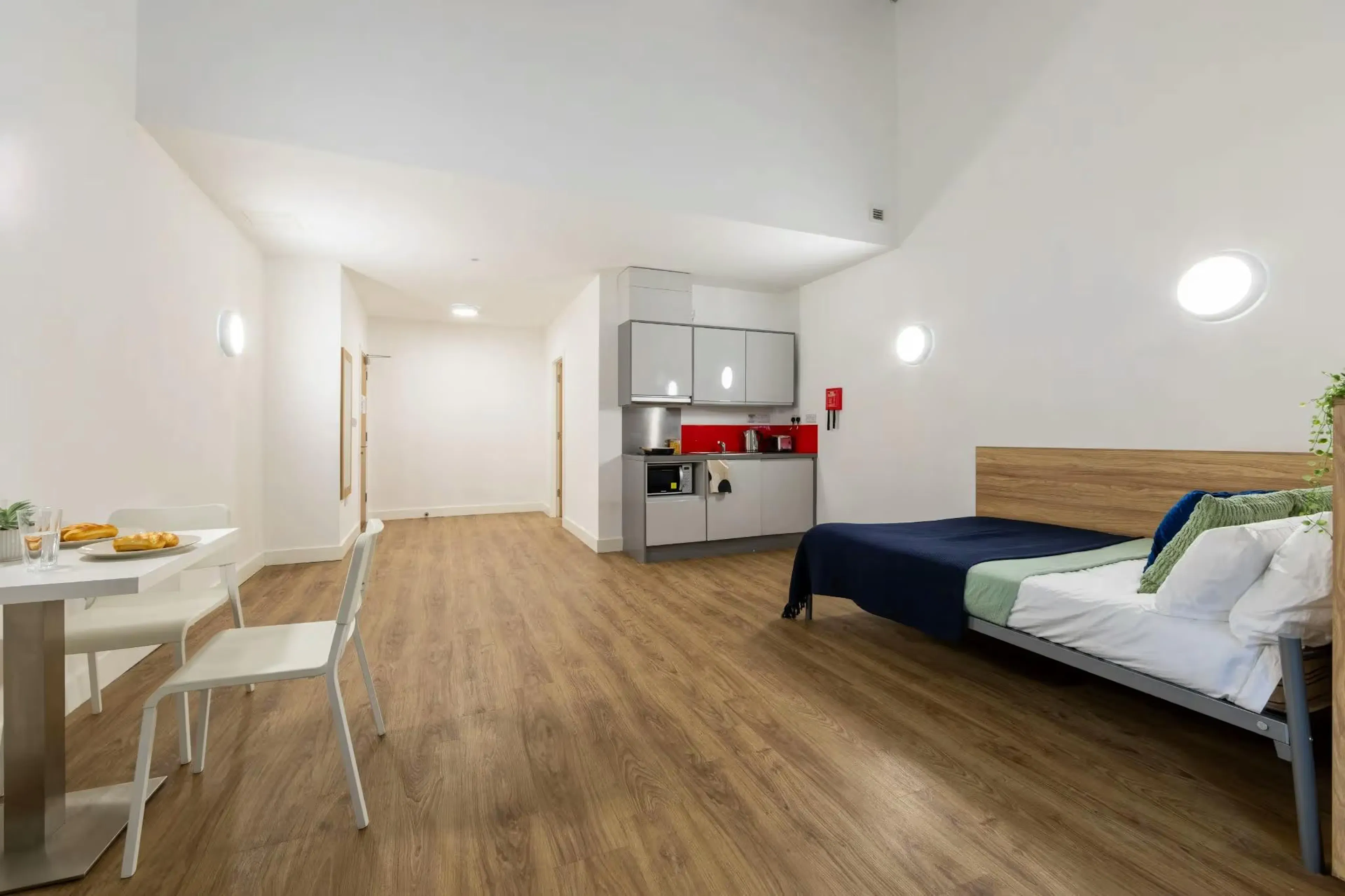 Platinum Studio ROOM 3