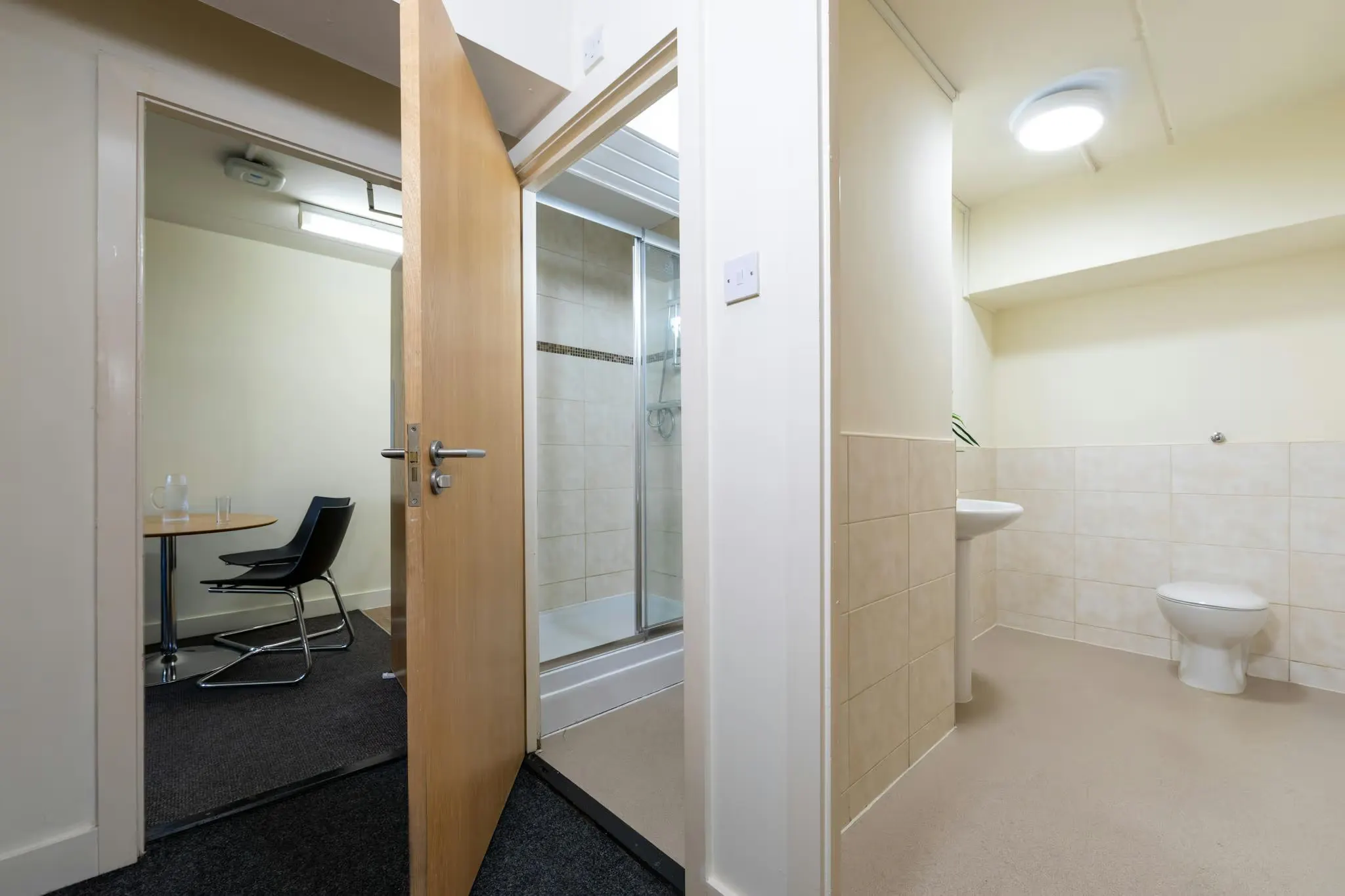 Bronze Plus Non Ensuite - Shared Lounge