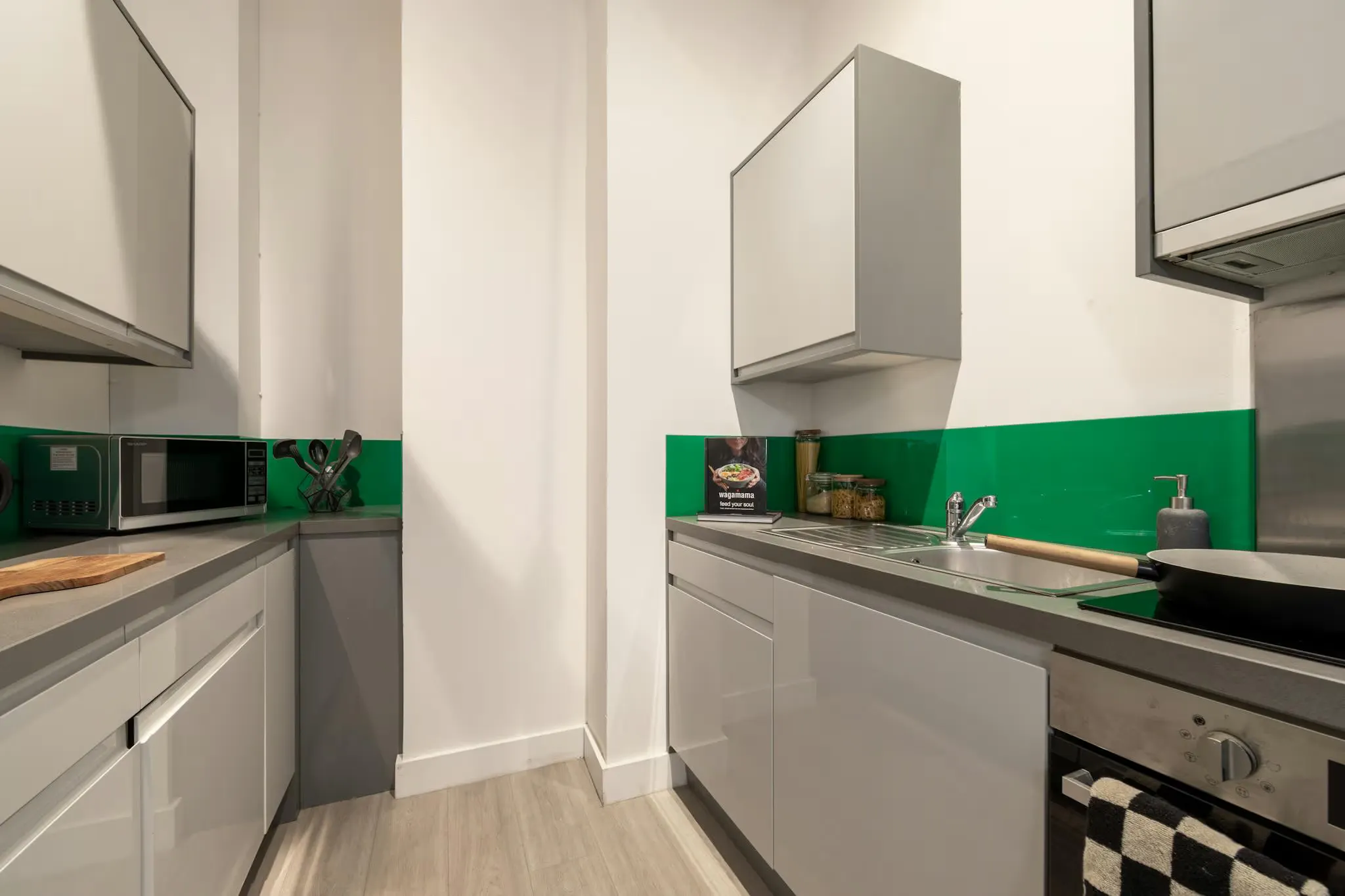 Silver Ensuite