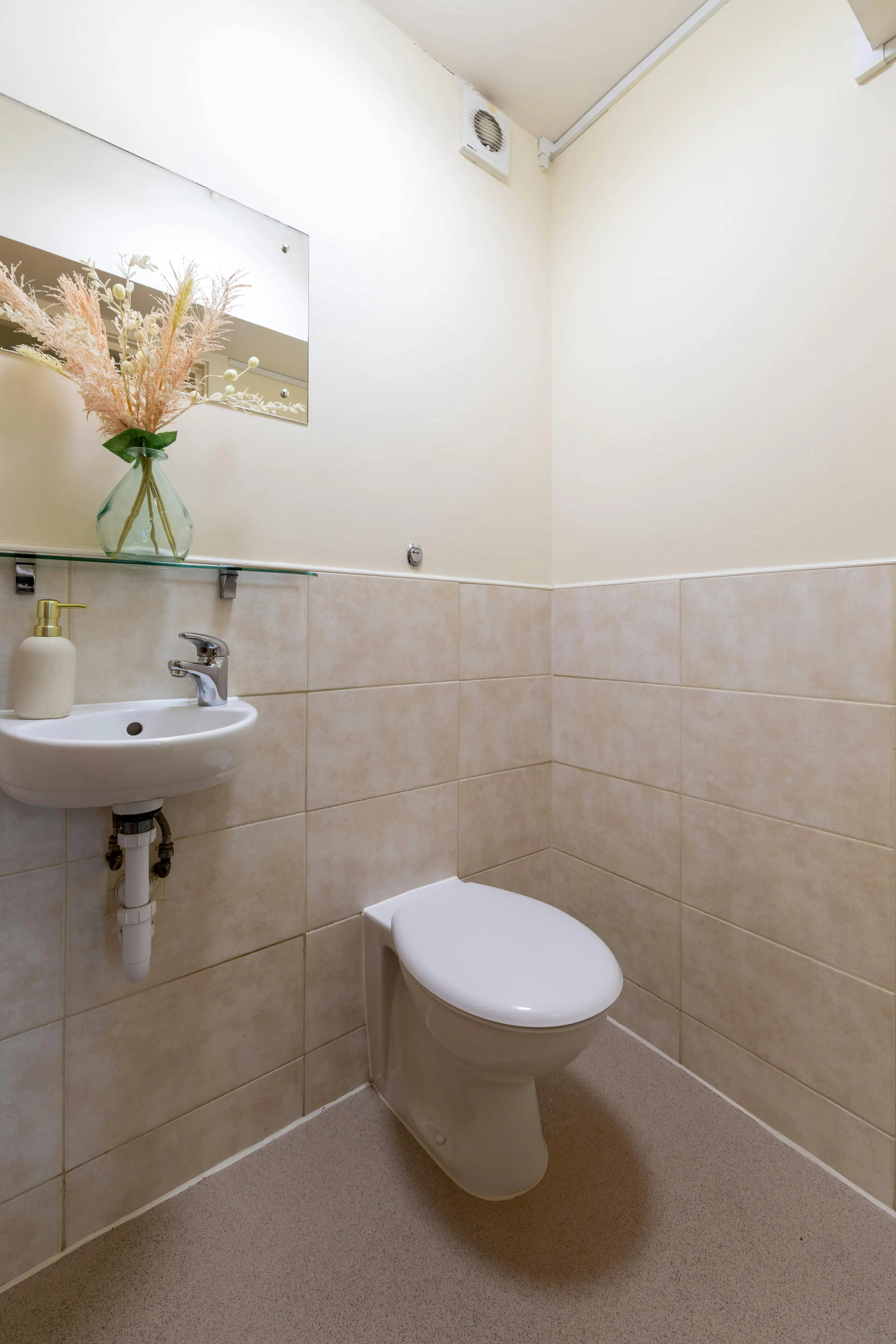 Bronze Non Ensuite Large