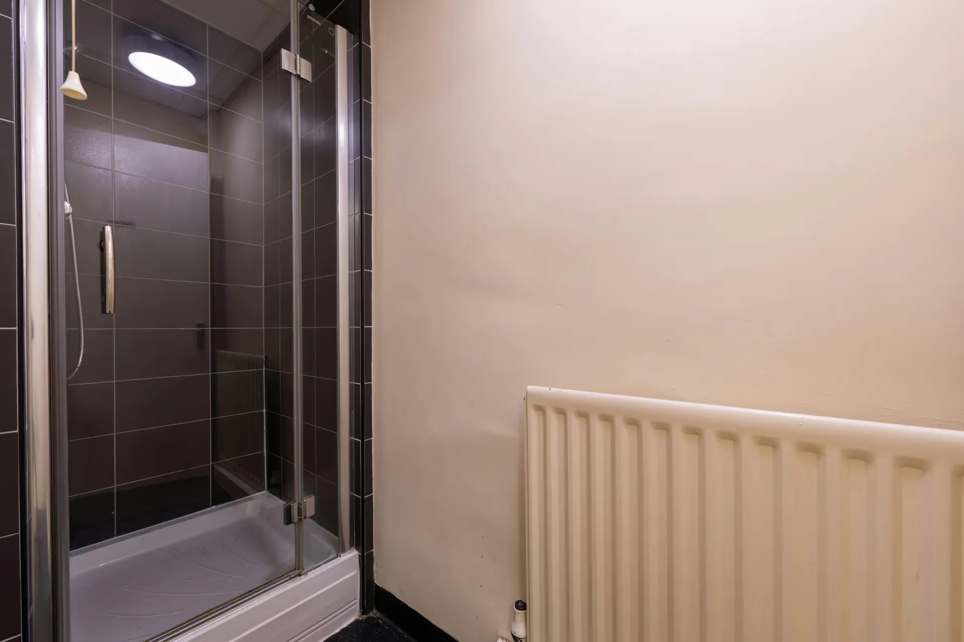 Gold Non Ensuite