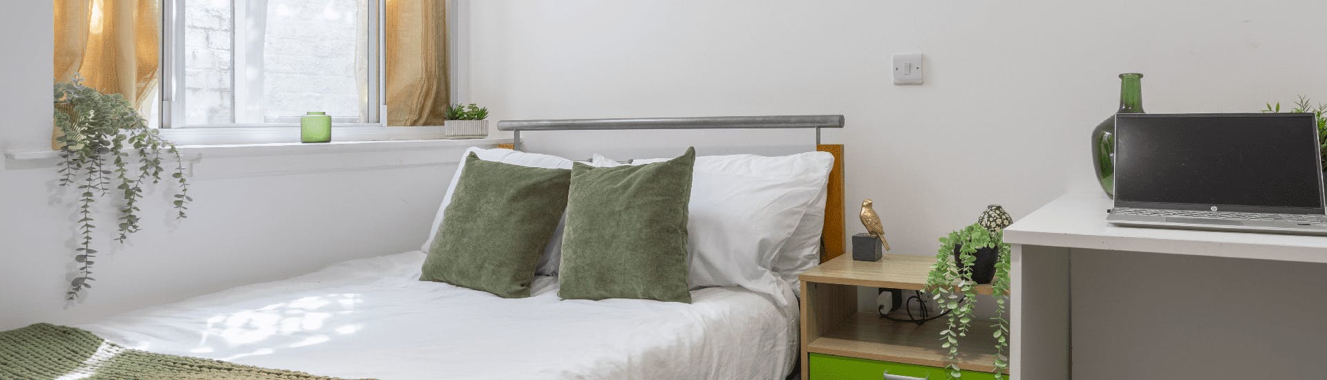 Silver Non Ensuite